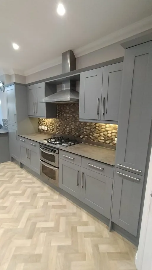 Kitchen in Eastleigh SO50, Hampshire resprayed mid grey by Kitchen Decorators