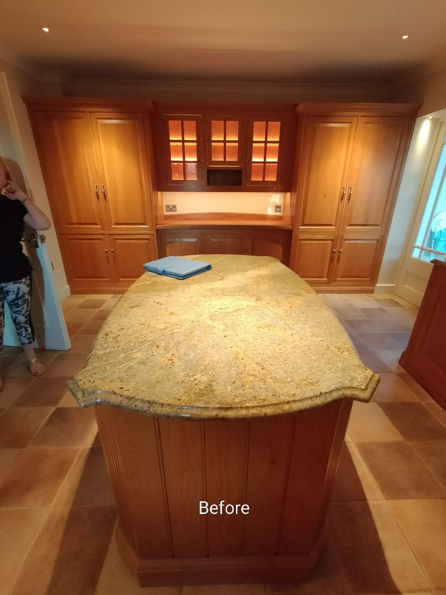 Kitchen in Romsey SO51, Hampshire before respraying