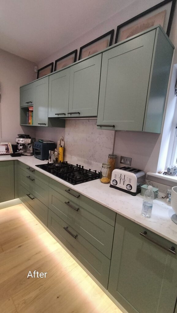 Sprayed kitchen cabinets in Southampton SO14, Hampshire &mdash; after kitchen respray by Kitchen Decorators