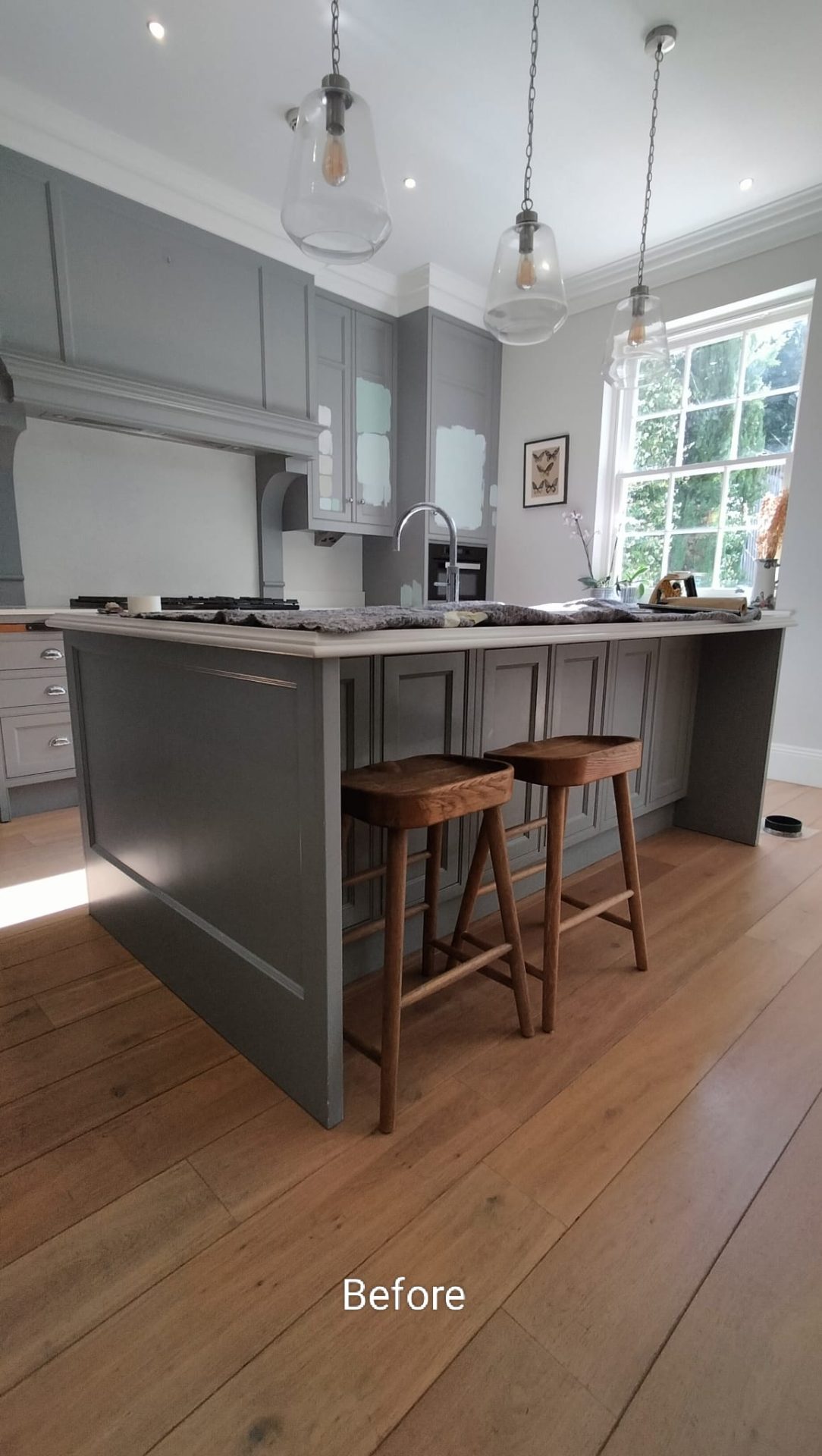 Kitchen in Southampton, Hampshire before respraying