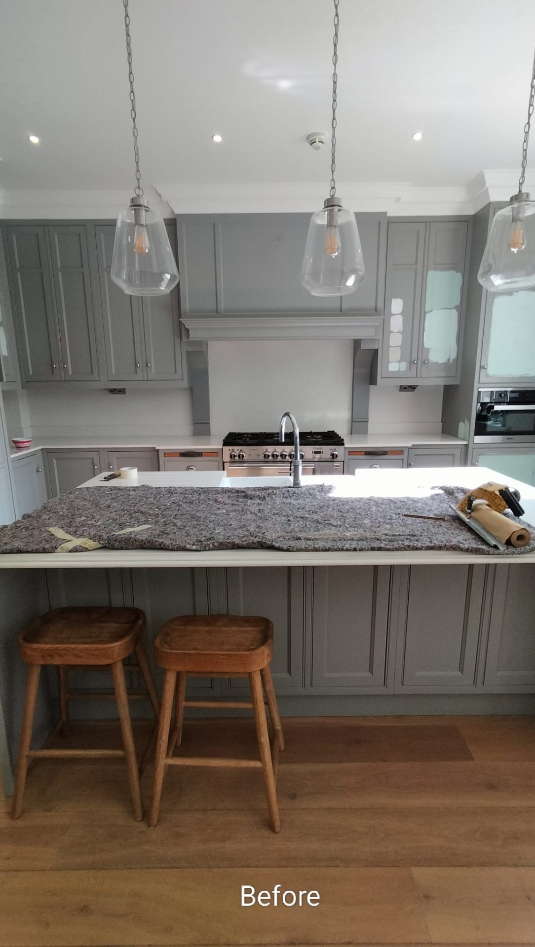 Kitchen in Southampton, Hampshire before respraying