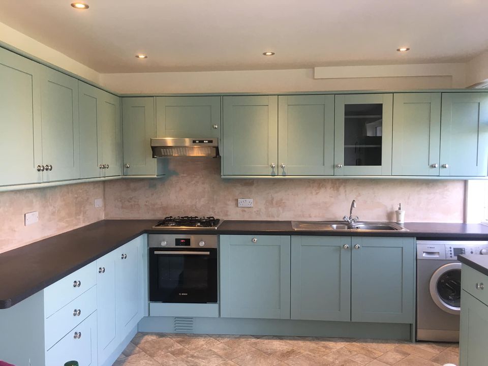 Kitchen respray winchester hampshire georgie